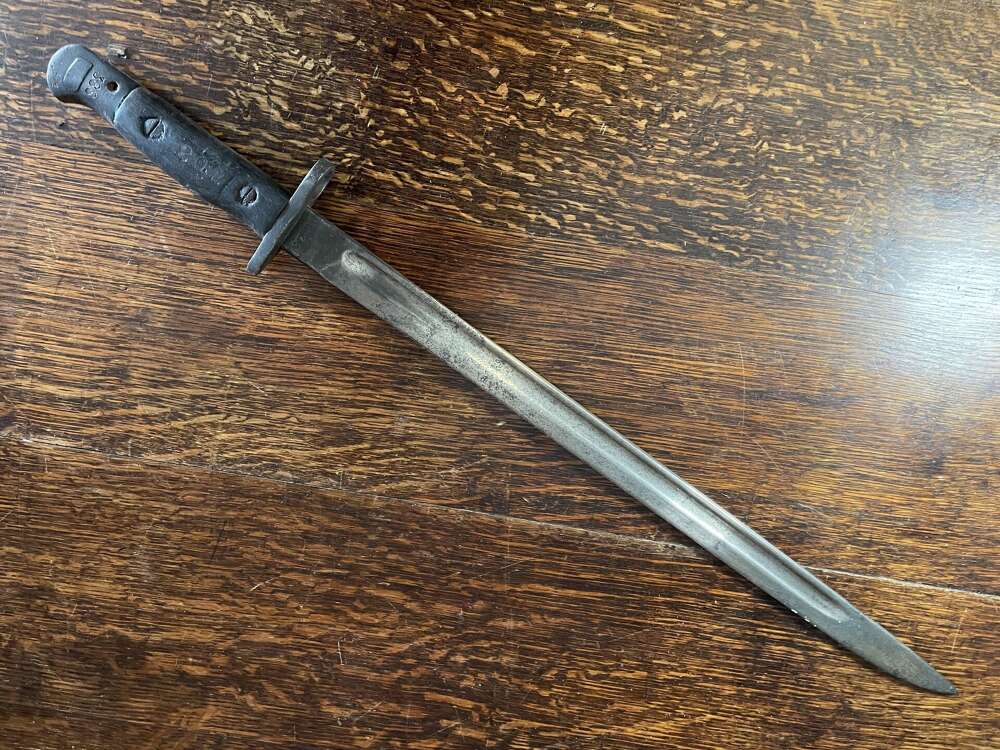 1907 Sanderson Bayonet dated 1909