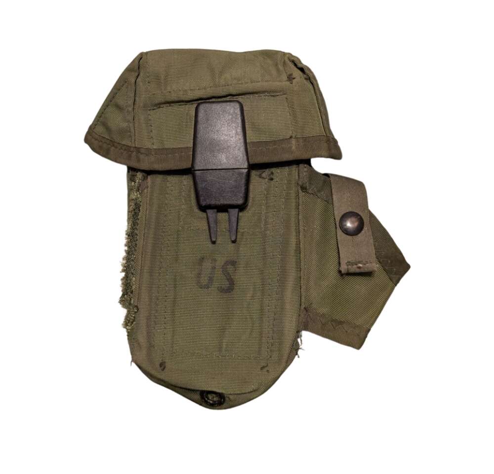 U.S. GI M1972 Magazine Pouch