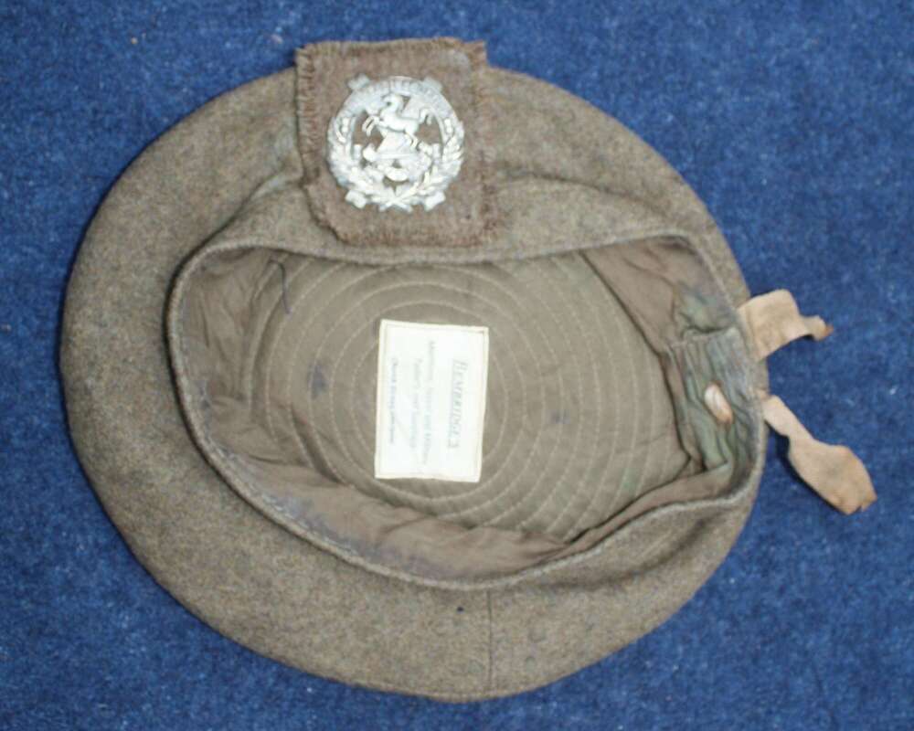 WW1 British Officers Quilted lining. Kings Liverpool Regiment Tam 'O Shanter.