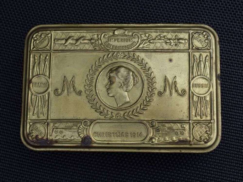 33) Good Original WW1 British Princess Mary Fund Gift Tin Christmas 1914
