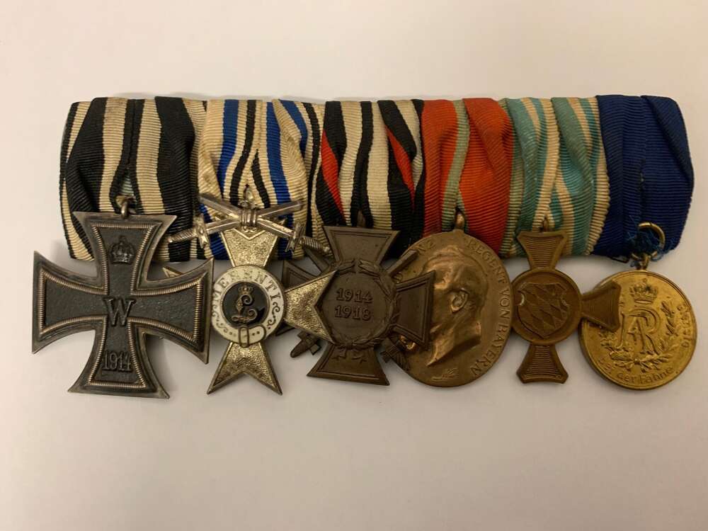 EARLY 1900'S BAVAIRIAN  MEDAL GROUP