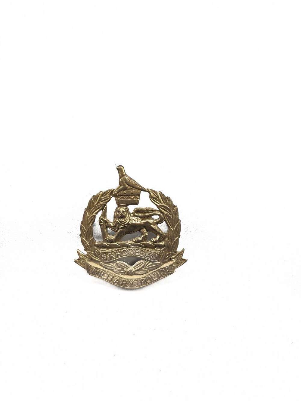 Rhodesian Army Corps of Military Police Cap Badge (Brass)