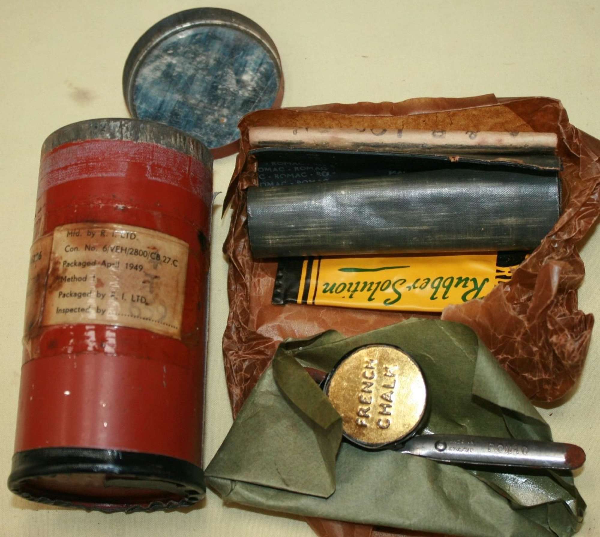 A WWII PERIOD MOTOR VEHICLES PUNCTURE REPAIR KIT