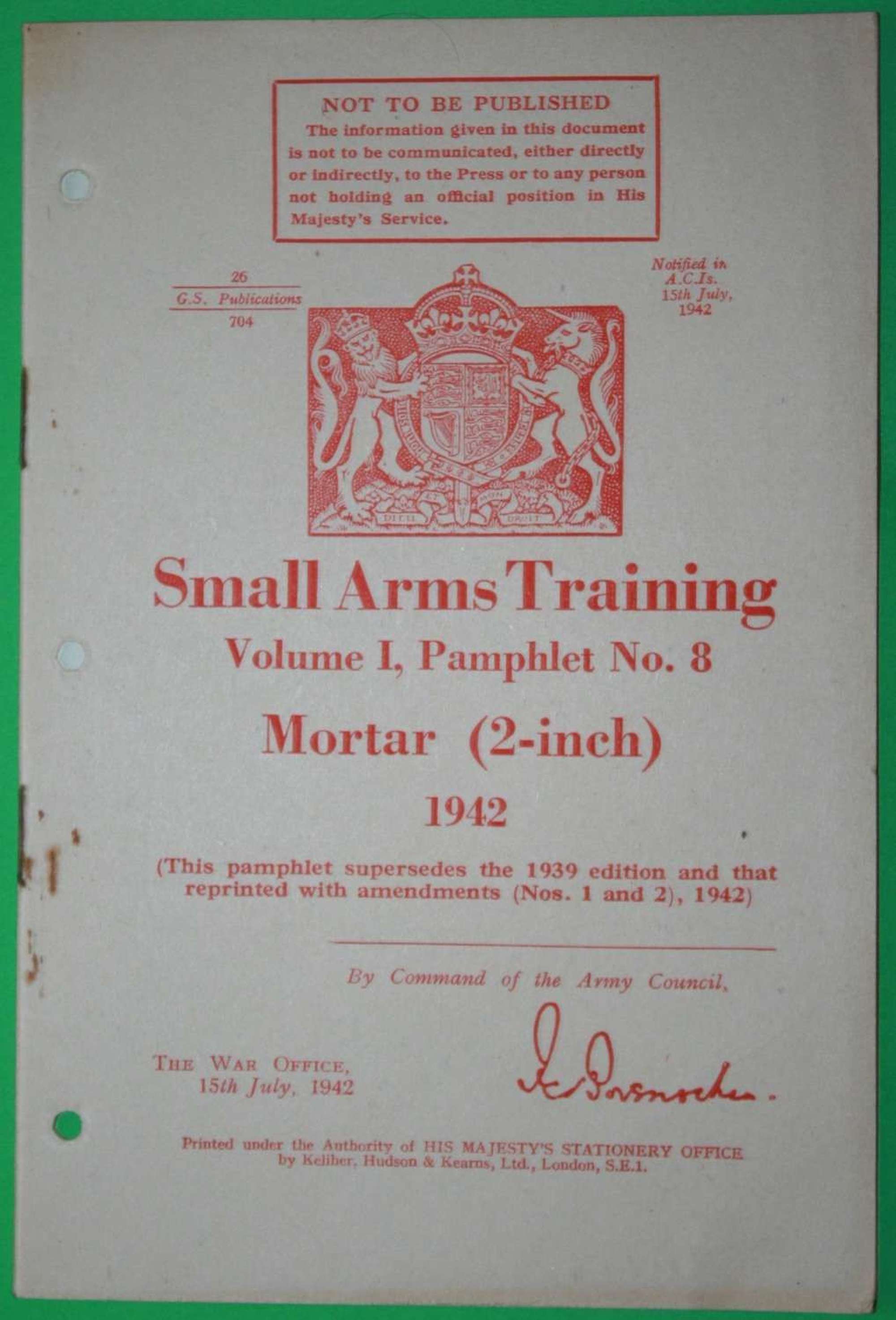 SMALL ARMS TRAINING MANUAL ( SAT ) NO 8 2 INCH MORTAR 1942