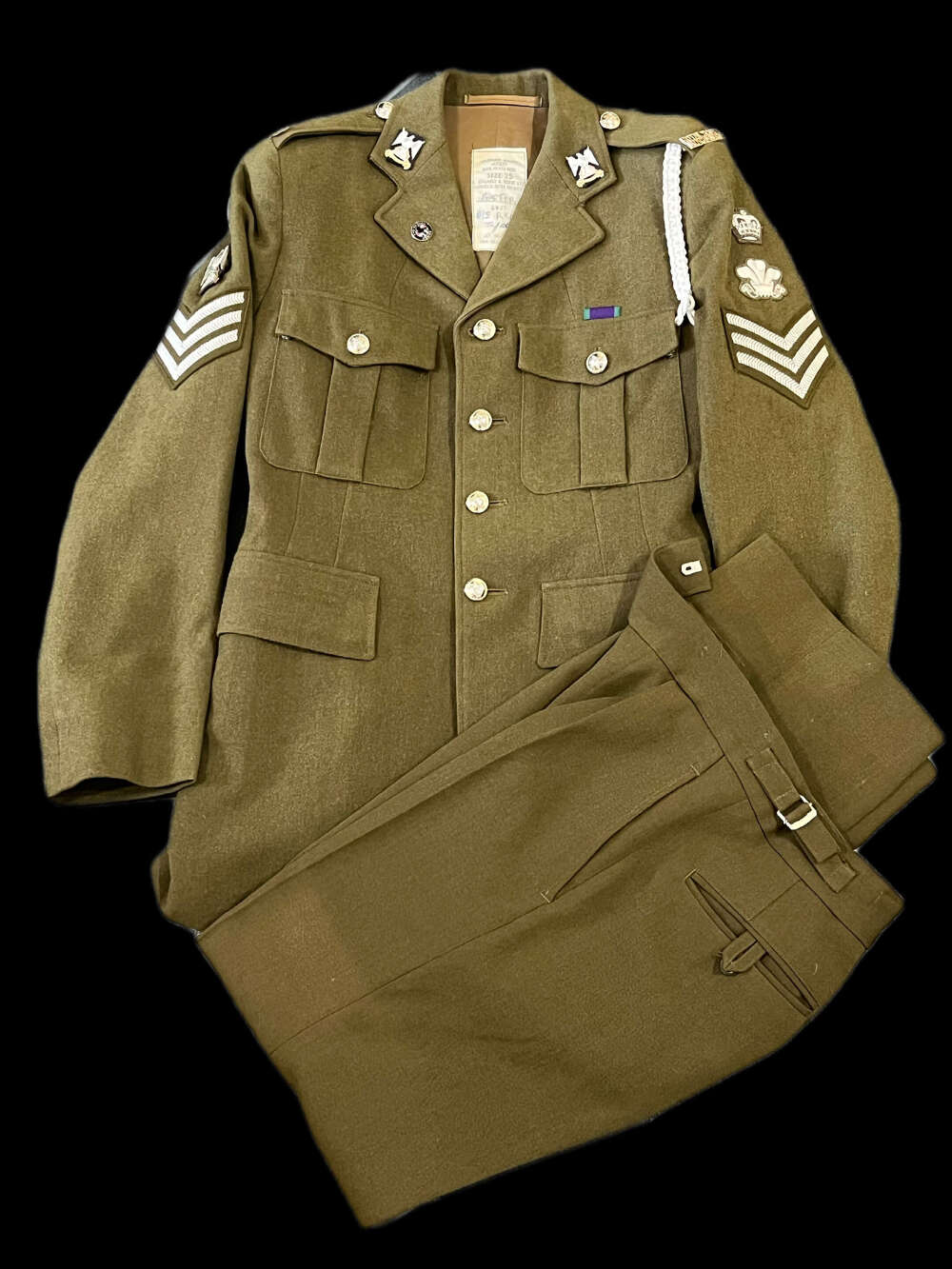 BRITISH ARMY ROYAL SCOTS DRAGOON GUARDS NO.2 DRESS UNIFORM