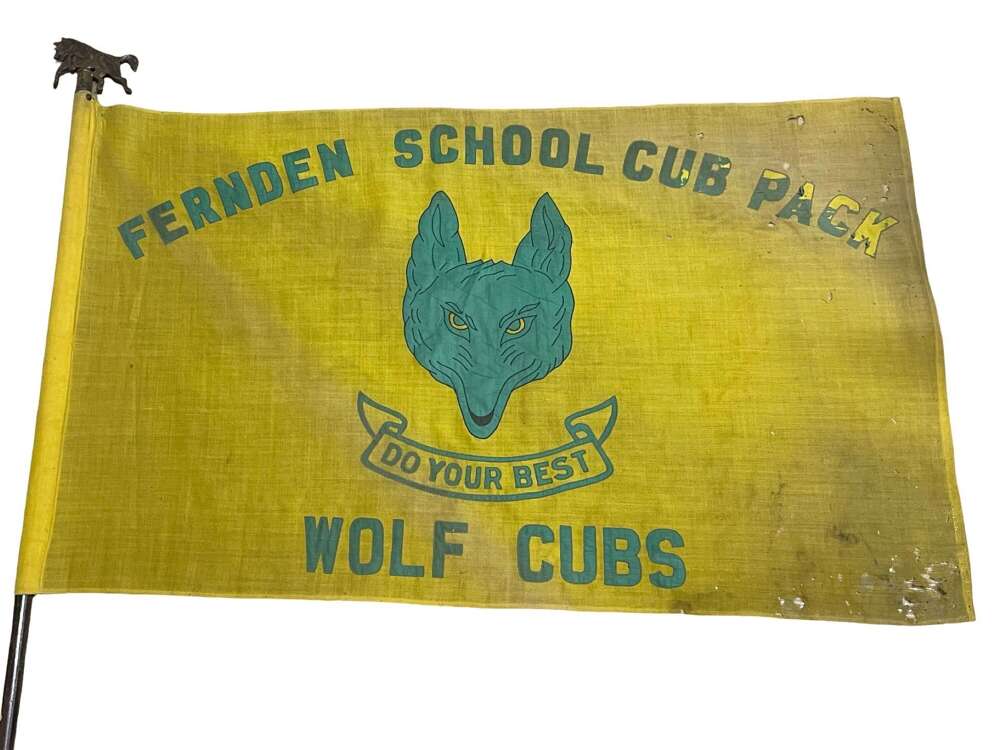 Pre WW2 British Home Front Fernden School Cub Pack Wolf Cubs Flag & Pole Topper
