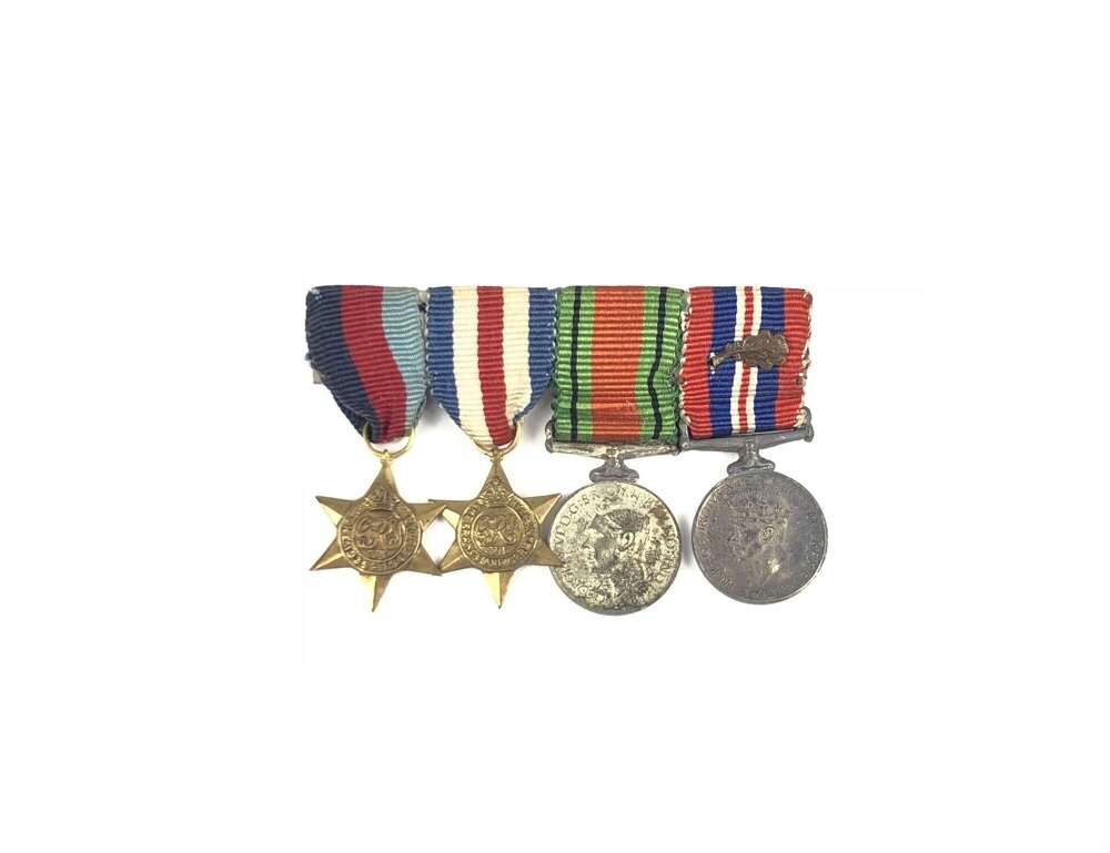 WW2 Royal Navy Army & RAF&nbsp; Mention in Despatches Miniature Medal Group.