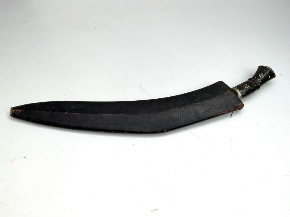 KUKURI HUGE WITH SCABBARD