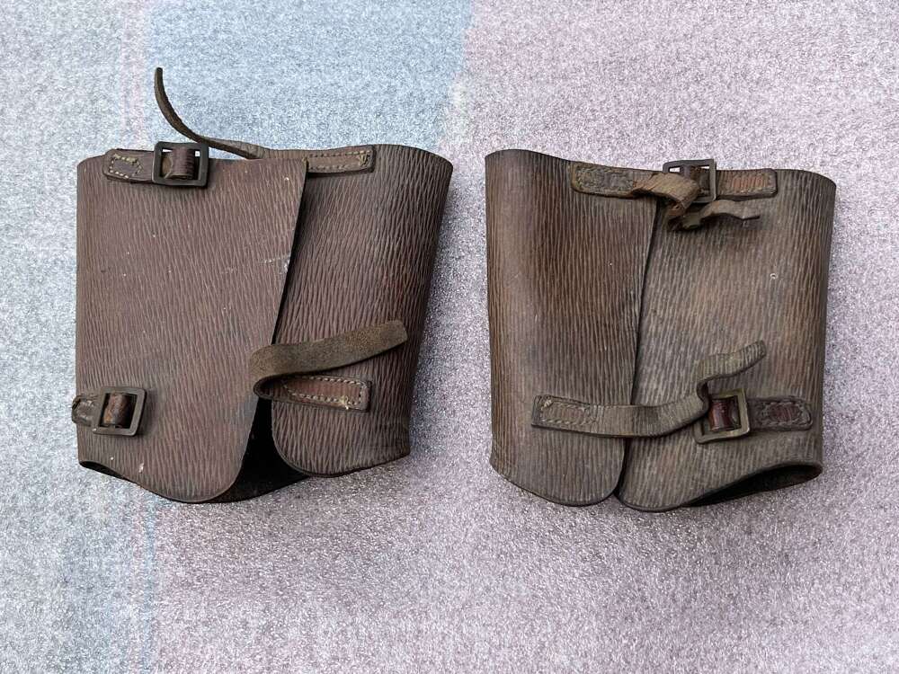 89) Good Dusty As Found WW2 Home Guard Issue Brown Grained Leather Anklets Size 2