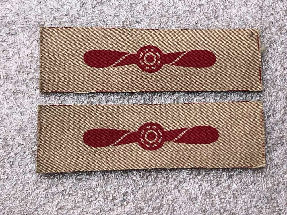 105) Very Nice Un-Issued WW2 RAF Tropical Issue Leading Aircraftsman Printed Cloth Badges