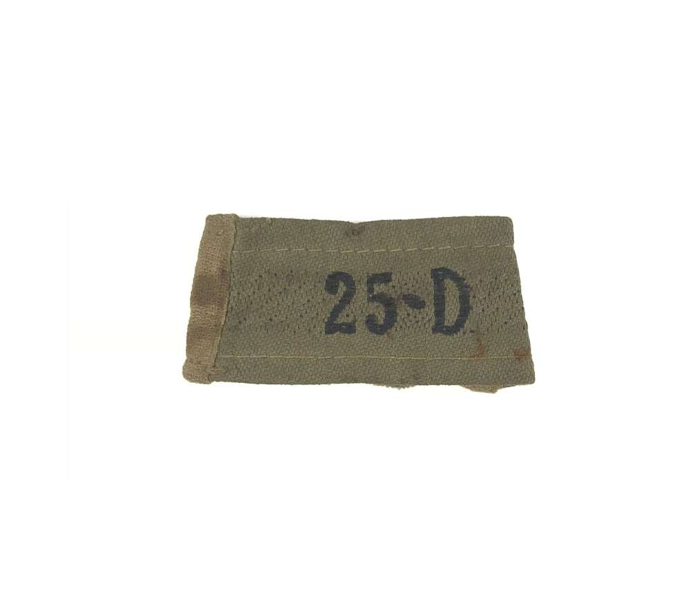 WW2 25th Dragoons Slip On Jungle Green Shoulder Title Cloth Badge.