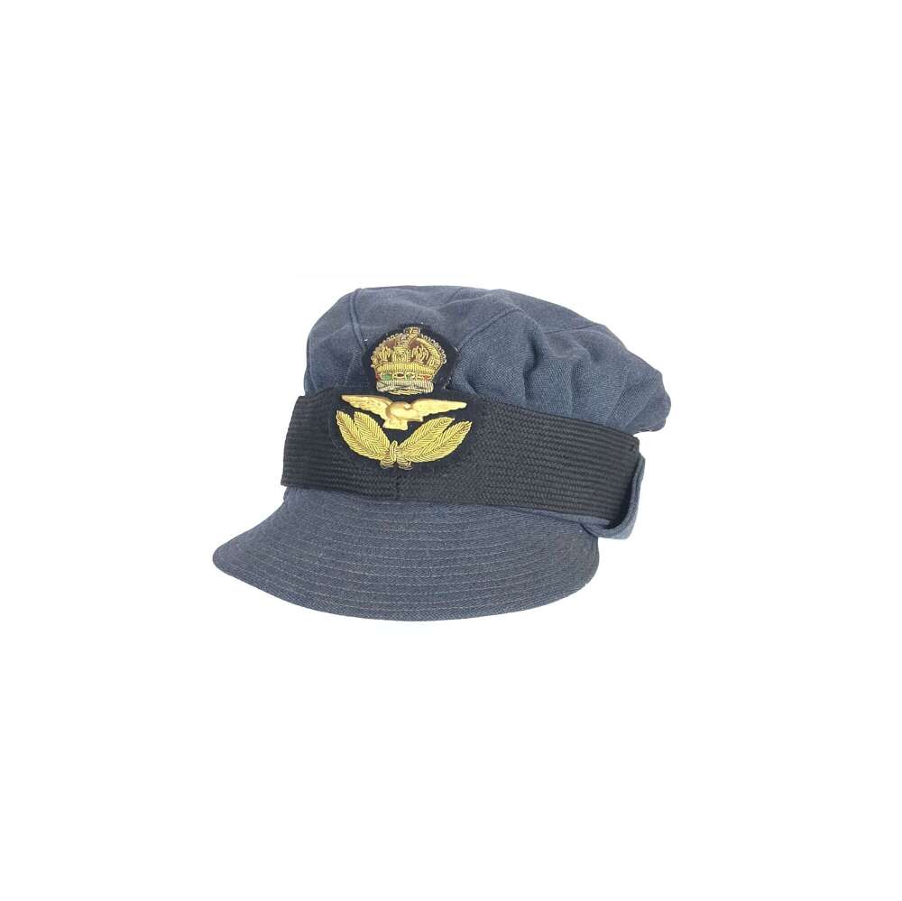 WW2 RAF WAAF Officer&rsquo;s Servicdress Cap.