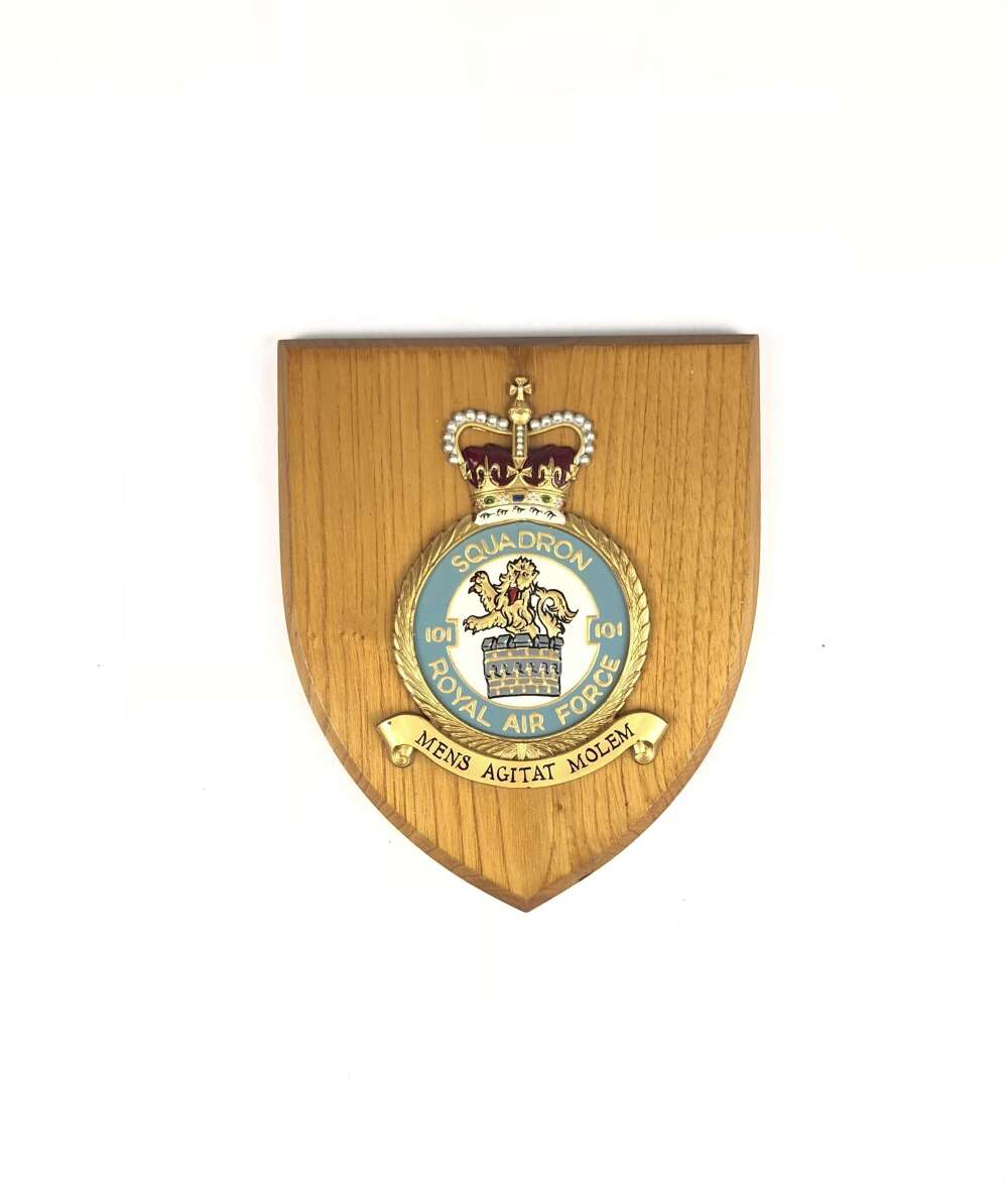 RAF 101 Squadron Wall Plaque.
