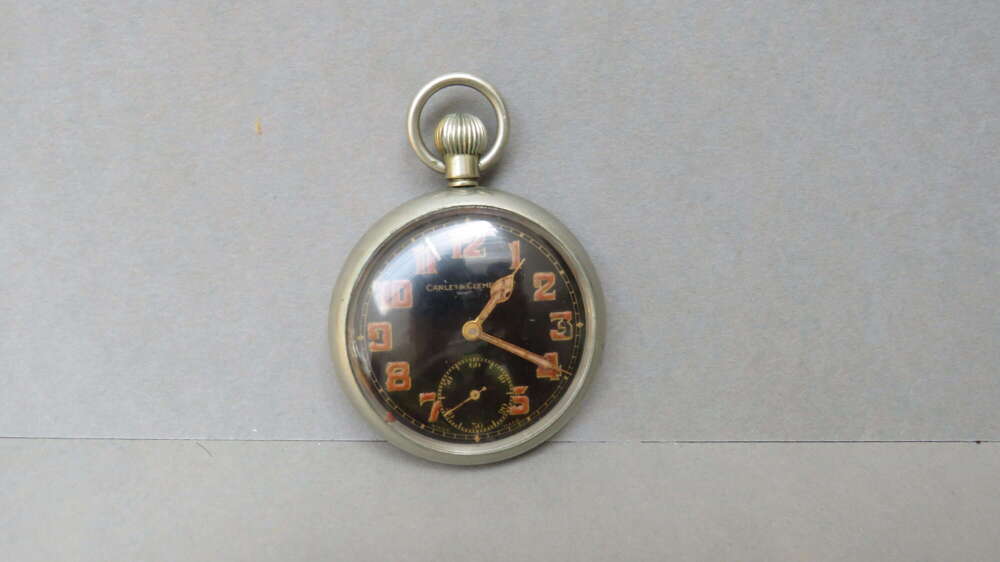 C.WWI British Military Pocket Watch Broad Arrow A13602 Carley & Clements Black Dial