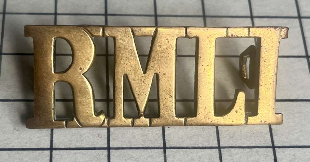 Pre-1923, cWW1 Royal Marines Light (RMLI) Infantry Brass Shoulder Title