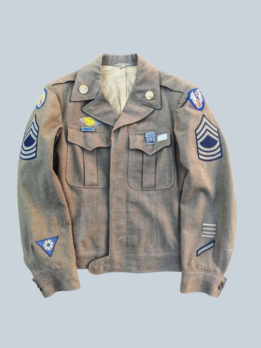 WW2 USAAF 8TH & 9TH AF E.M Field Jacket- Named - Tech/Sergeant J. B DESHAY - 357th FG