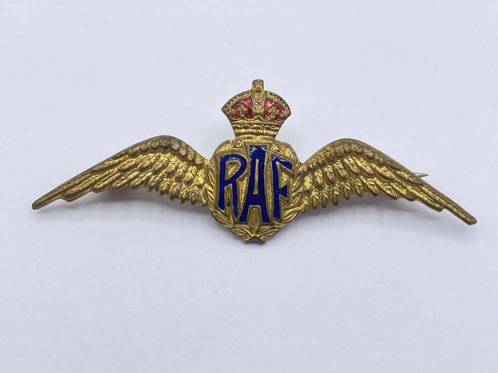WW2 British Royal Air Force RAF Gilt & Enamel Sweetheart Brooch