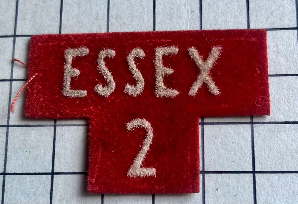c1952-57 Essex Regiment Number 2, 2nd Phase Home Guard (HG) Shoulder Title Badge