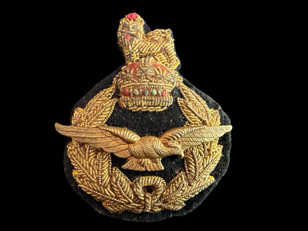 Kings Crown RAF Air Rank Officer's Cap Badge