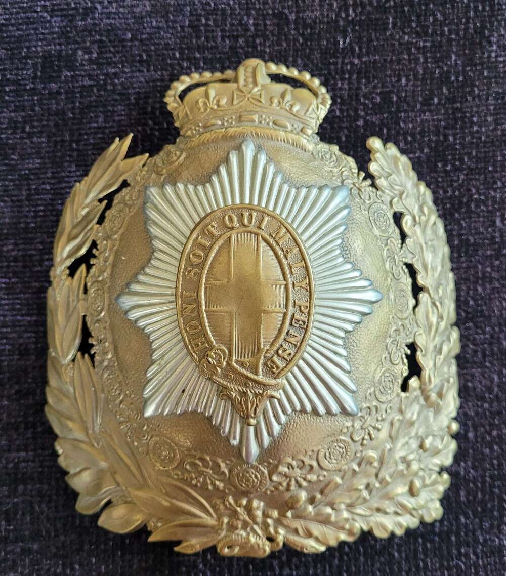 EIIR Post 1953 QC Household Cavalry Guards Helmet Plate