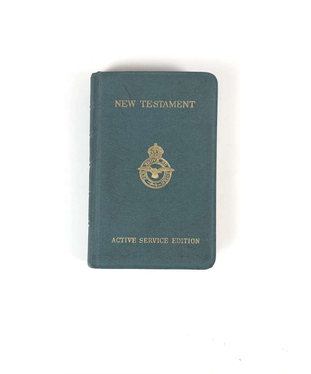 WW2 RAF New Testament Book. Active Service Edition
