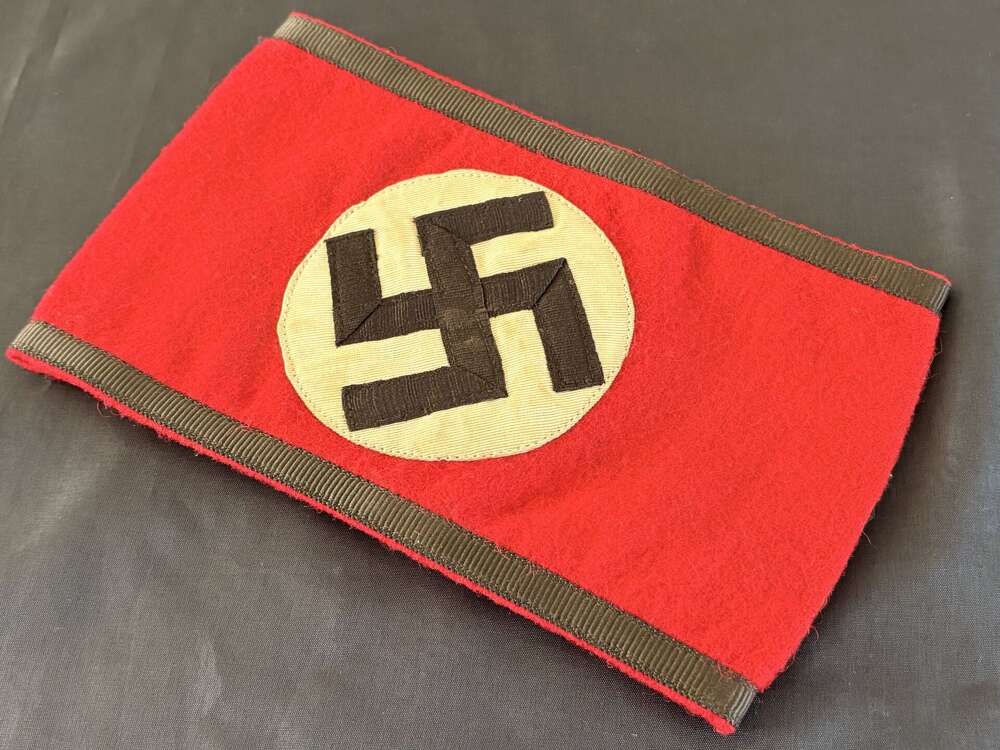 GERMAN WWII THIRD REICH ORIGINAL ALLGEMEINE SS ARMBAND THICK WOOL.