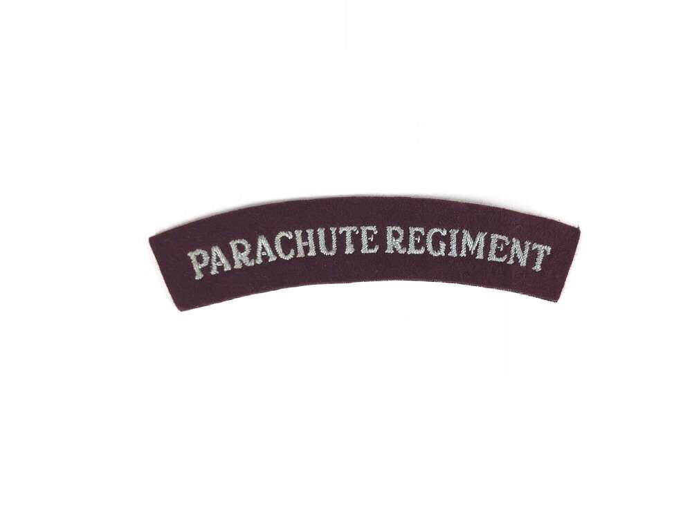 Cold War Period Parachute Regiment Shoulder Title Badge.