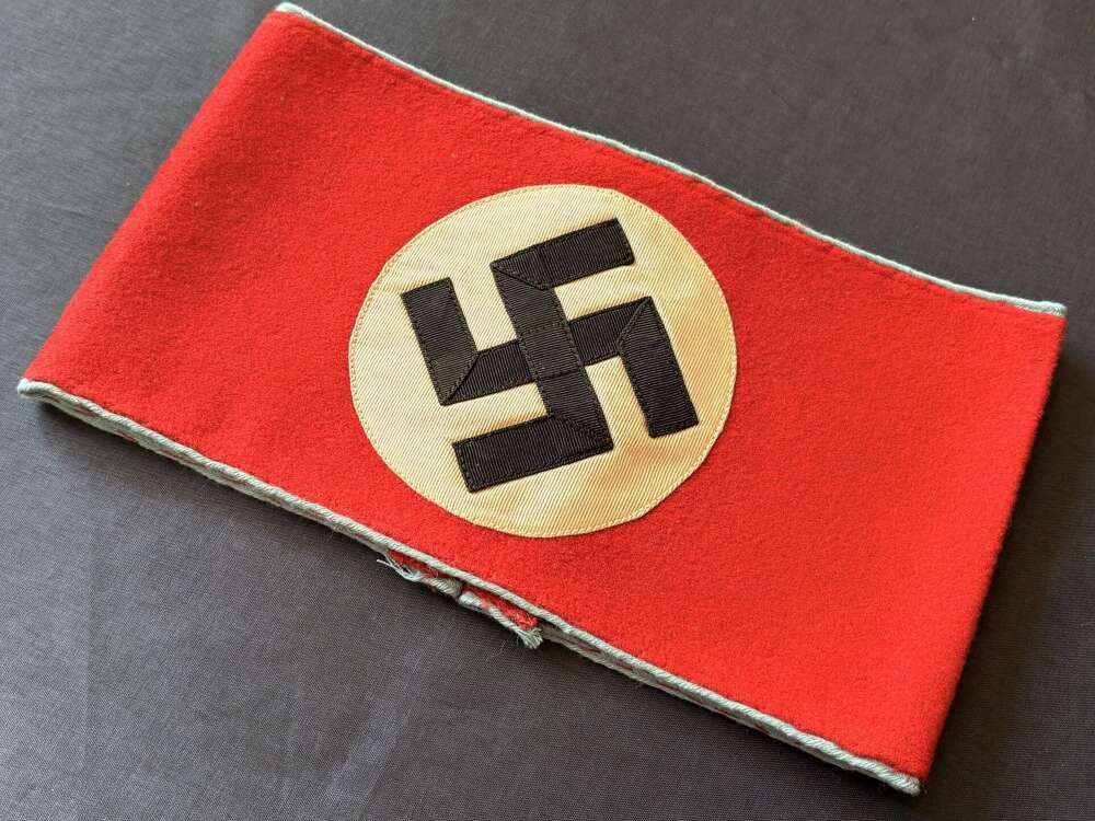 AUTHENTIC WWII GERMAN THIRD REICH ORTSGRUPPENLEITER ARMBAND WITH RZM LABEL.