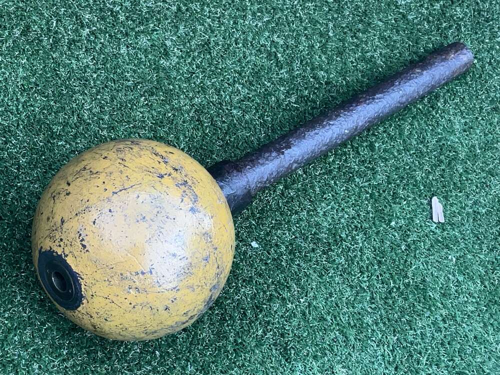 PUDDING/TOFFEE APPLE BRITISH 1WW MORTAR BOMB.