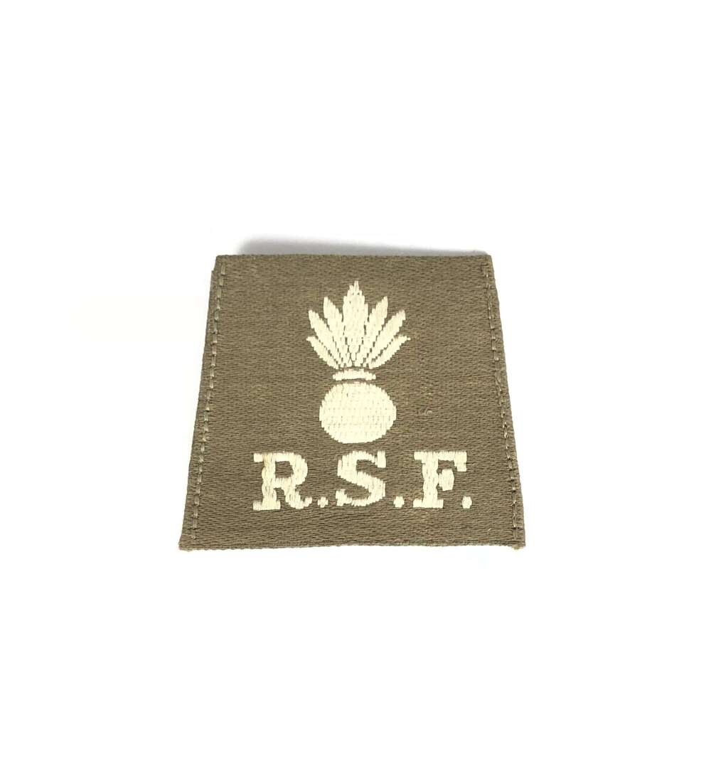 WW1 Royal Scots Fusiliers slip on Cloth Shoulder Title Badge.