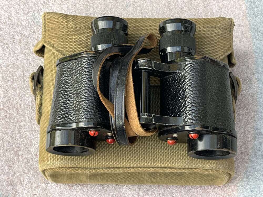 140) Lovely Original WW2 British Army 6x30 Binoculars 1943 & P37 Webbing Case