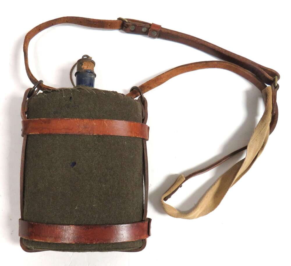 WW1 Dated 1903 Pattern Leather Harness Cavalry Pattern Waterbottle