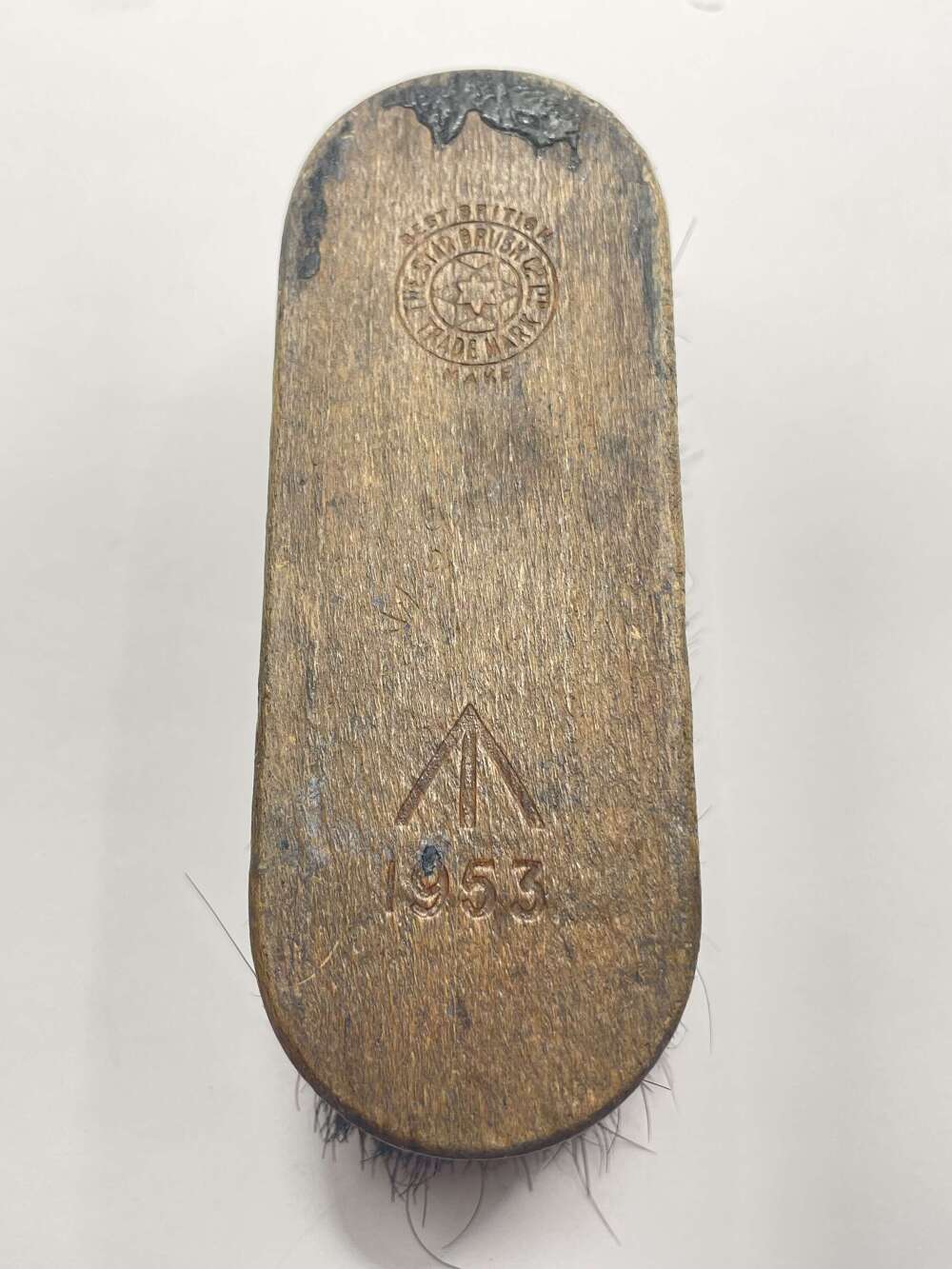 Post WW2 1953 Dated British Army Broad Arrow Marked Clothes/ Boot Brush
