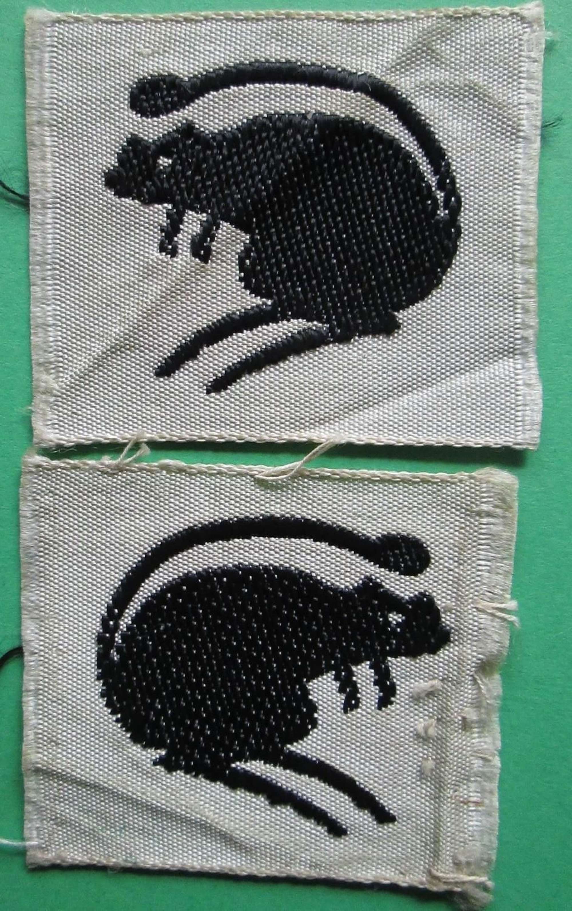 A PAIR OF 4TH ARMOURED BRIGADE FORMATION PATCHES