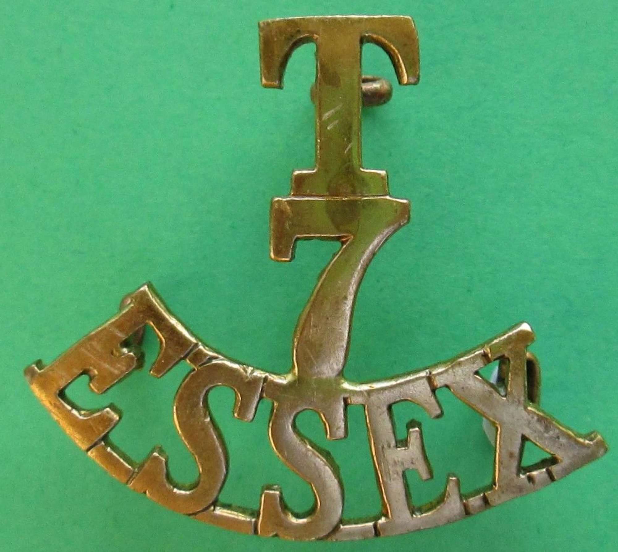 A TERRITORIAL ARMY 7TH ESSEX GROUP BADGE