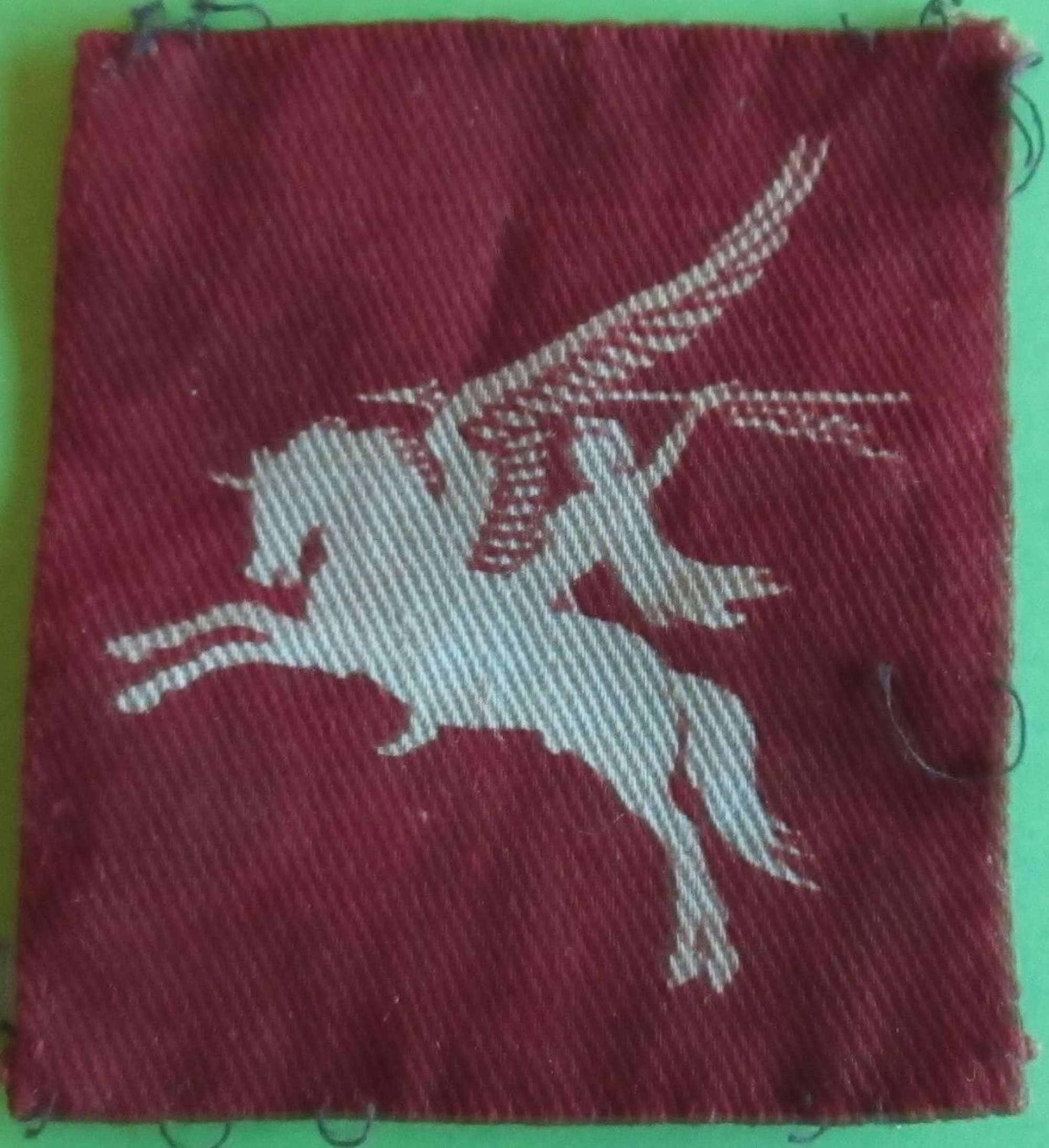 GOOD WWII PERIOD 1st / 6th AIRBORNE DIVISIONS PEGASUS FORMATION PATCH