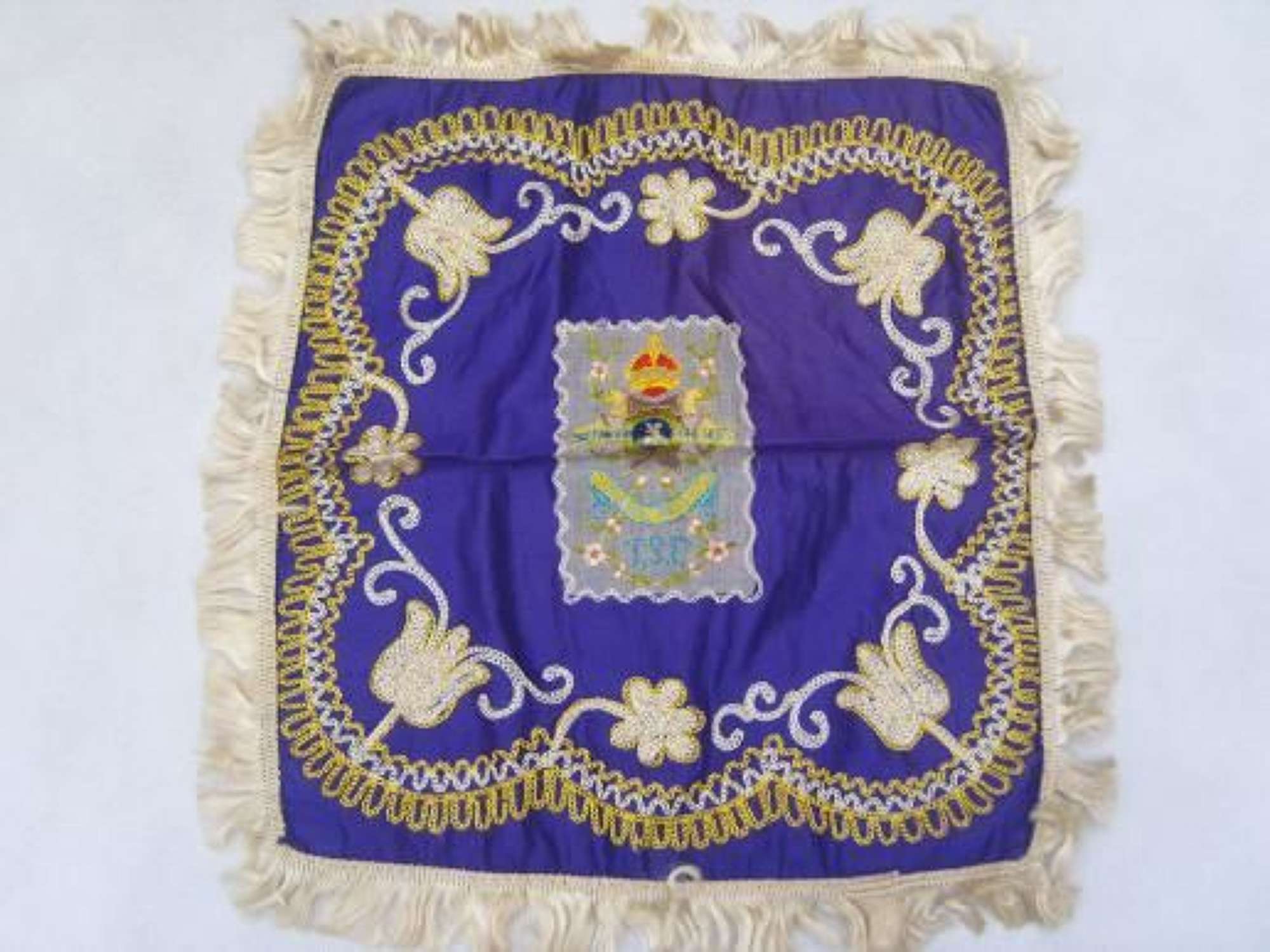WW1 Embroidered silk handkerchief: Notts & Derby Regiment