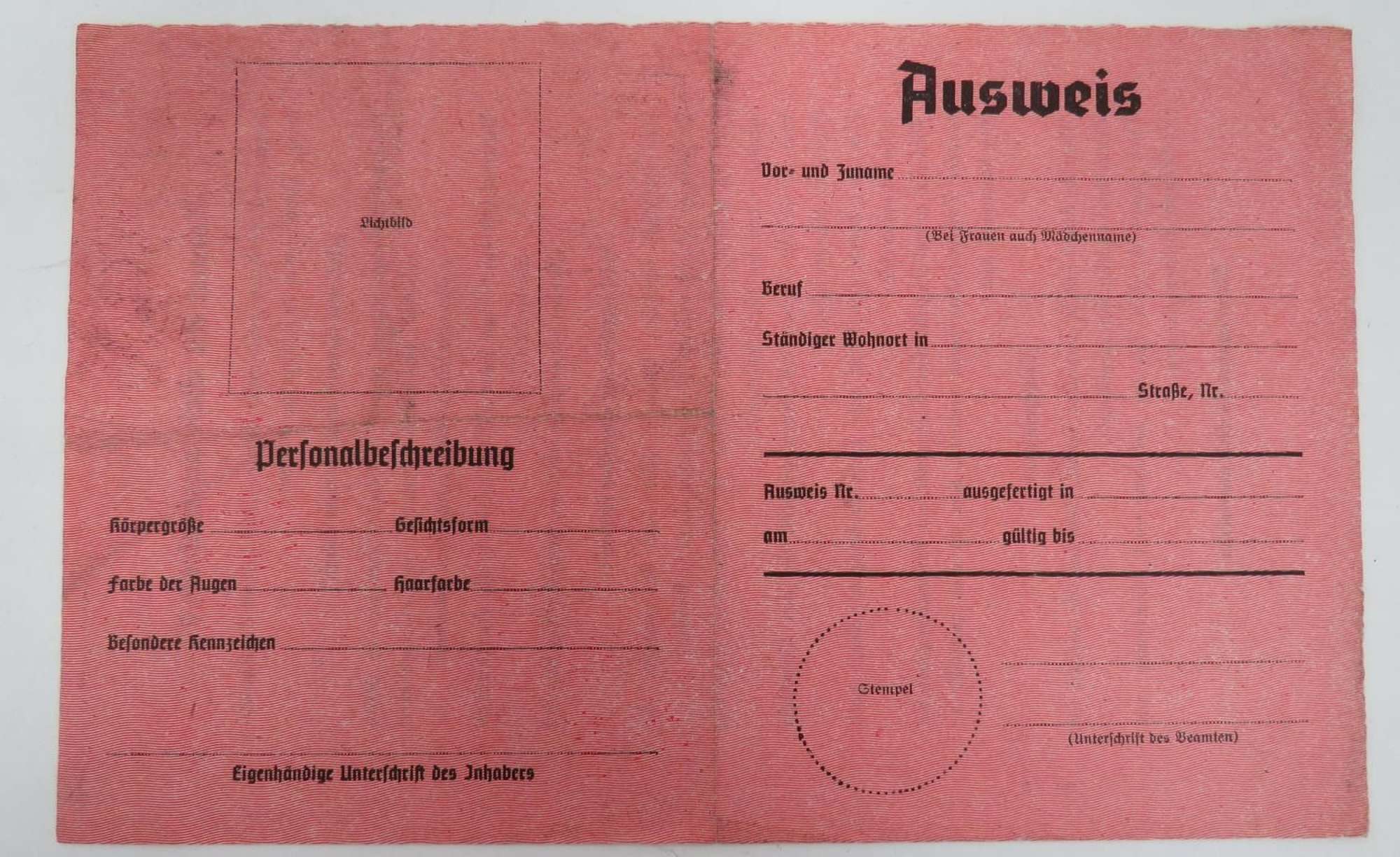 WW 2 German Propaganda Leaflet AUSWEIS