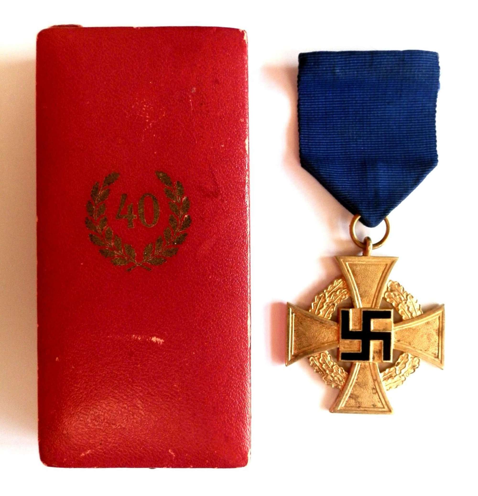 Gold 40 Years Faithful Service Medal