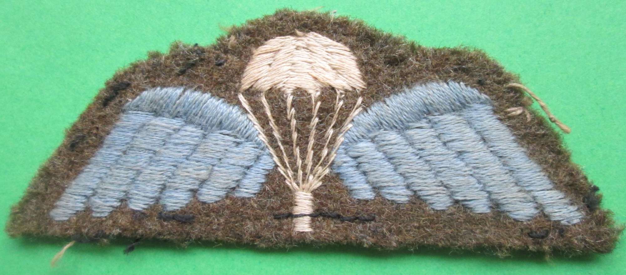 WWII PERIOD PARACHUTE QUALIFICATION WINGS