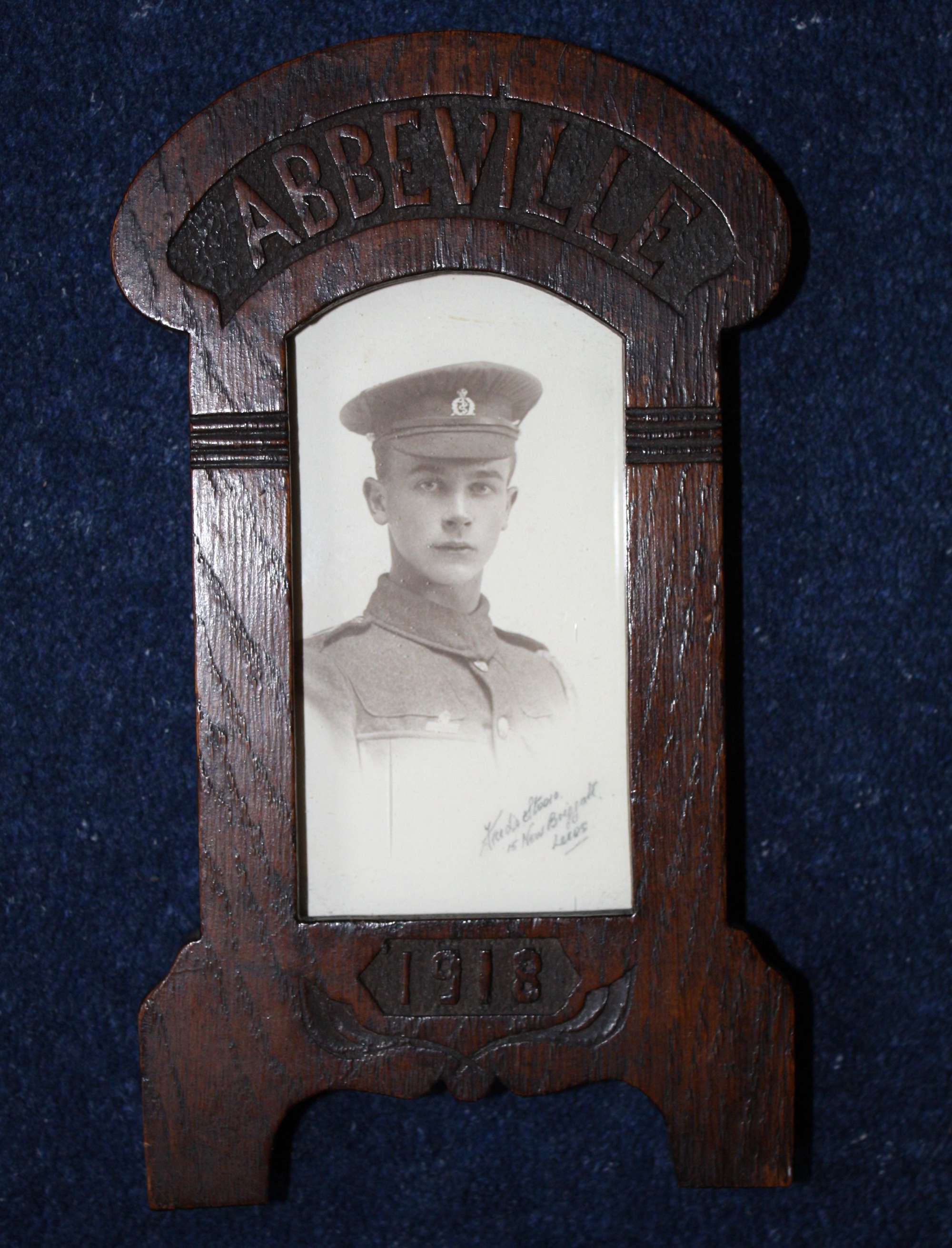 WW1 1918 Dated Oak Picture Frame: Inset RAMC Soldier Abbeville