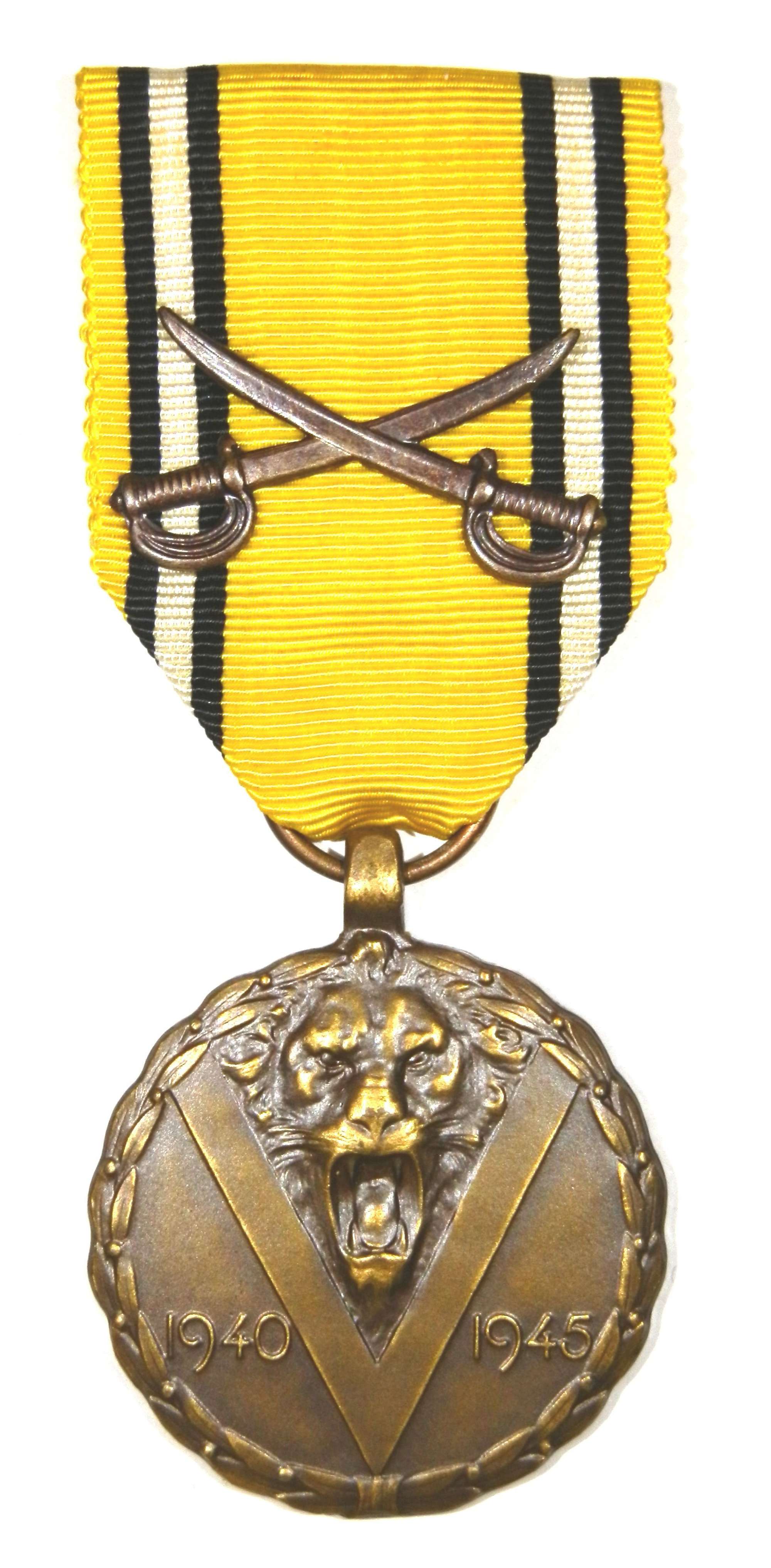 Belgium 1939-45 War Medal with Cross Swords
