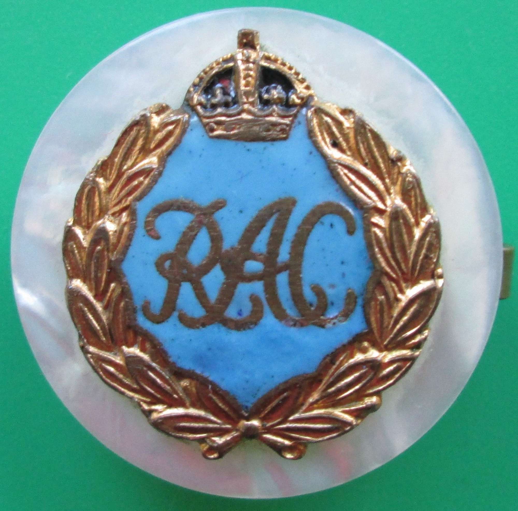 ROYAL ARMY CORPS MOTHER OF PEARL BACKED SWEETHEART BROOCH