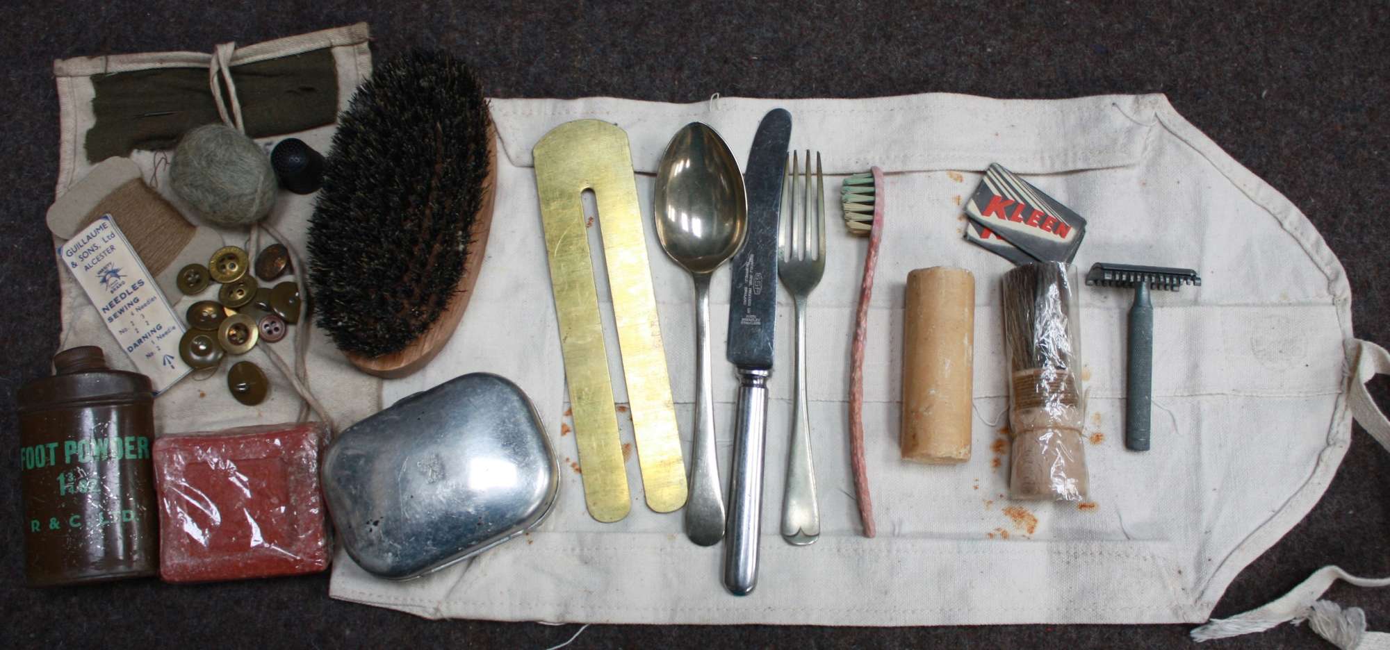 A WWII WASH KIT ROLL SET AND HOUSE WIFE ETC