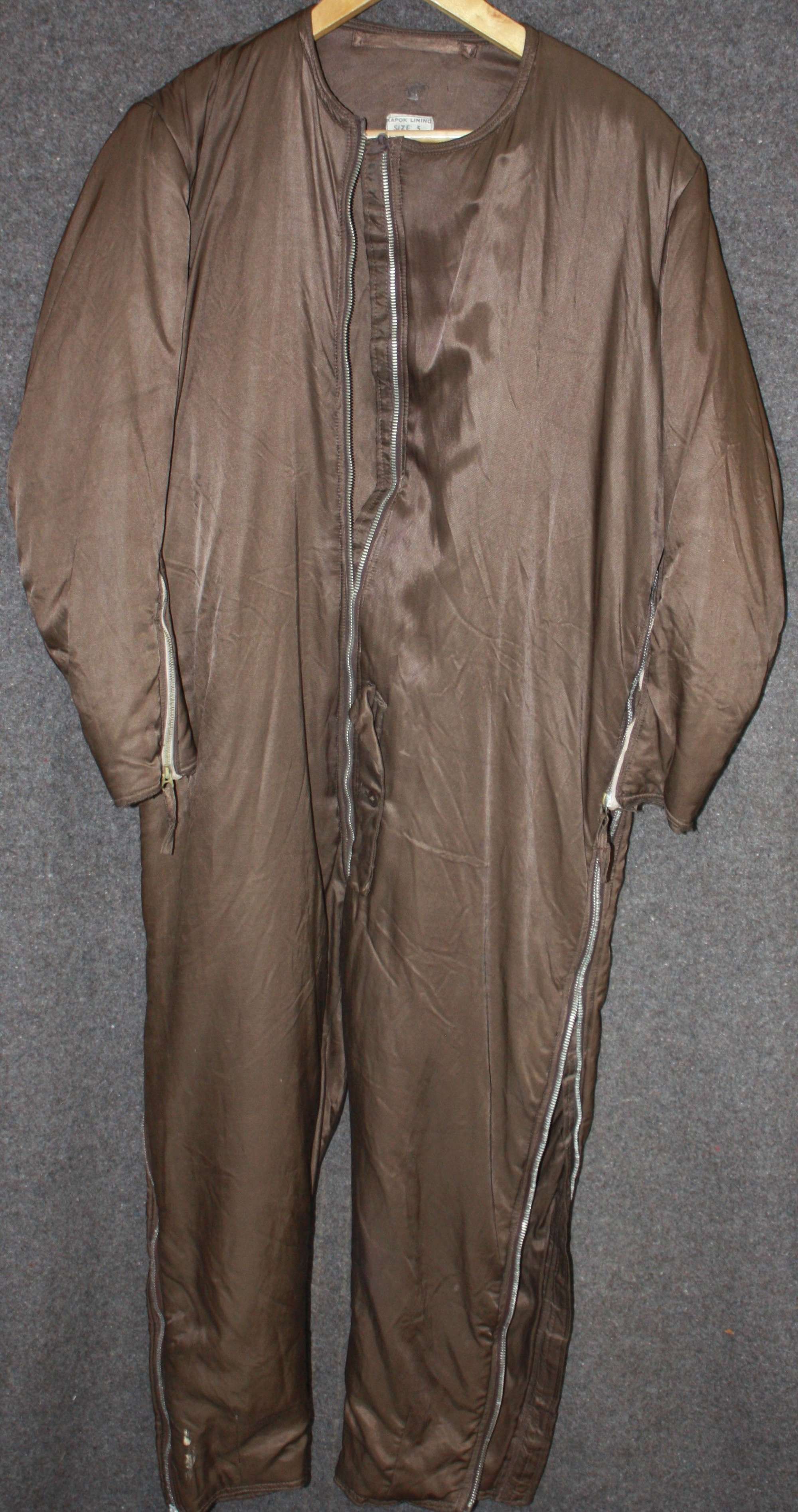 A WWII RAF SIDCOT LINER AM MARKED NO DAMAGE JUST 2 ZIPPERS MISSING
