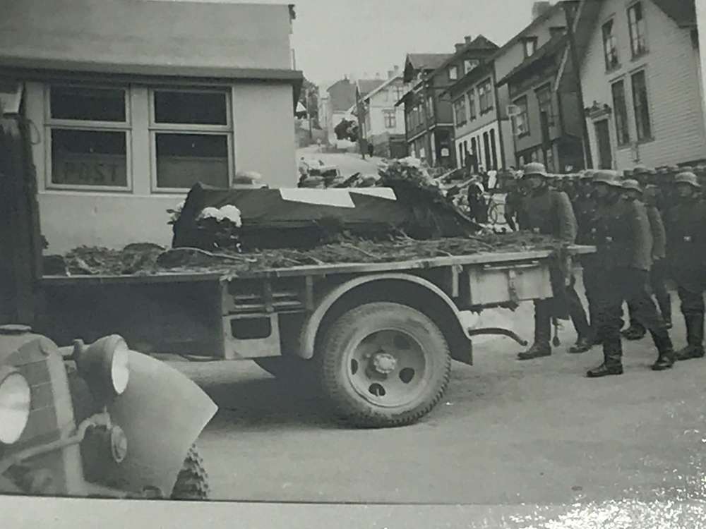 SS Funeral photograph 1940