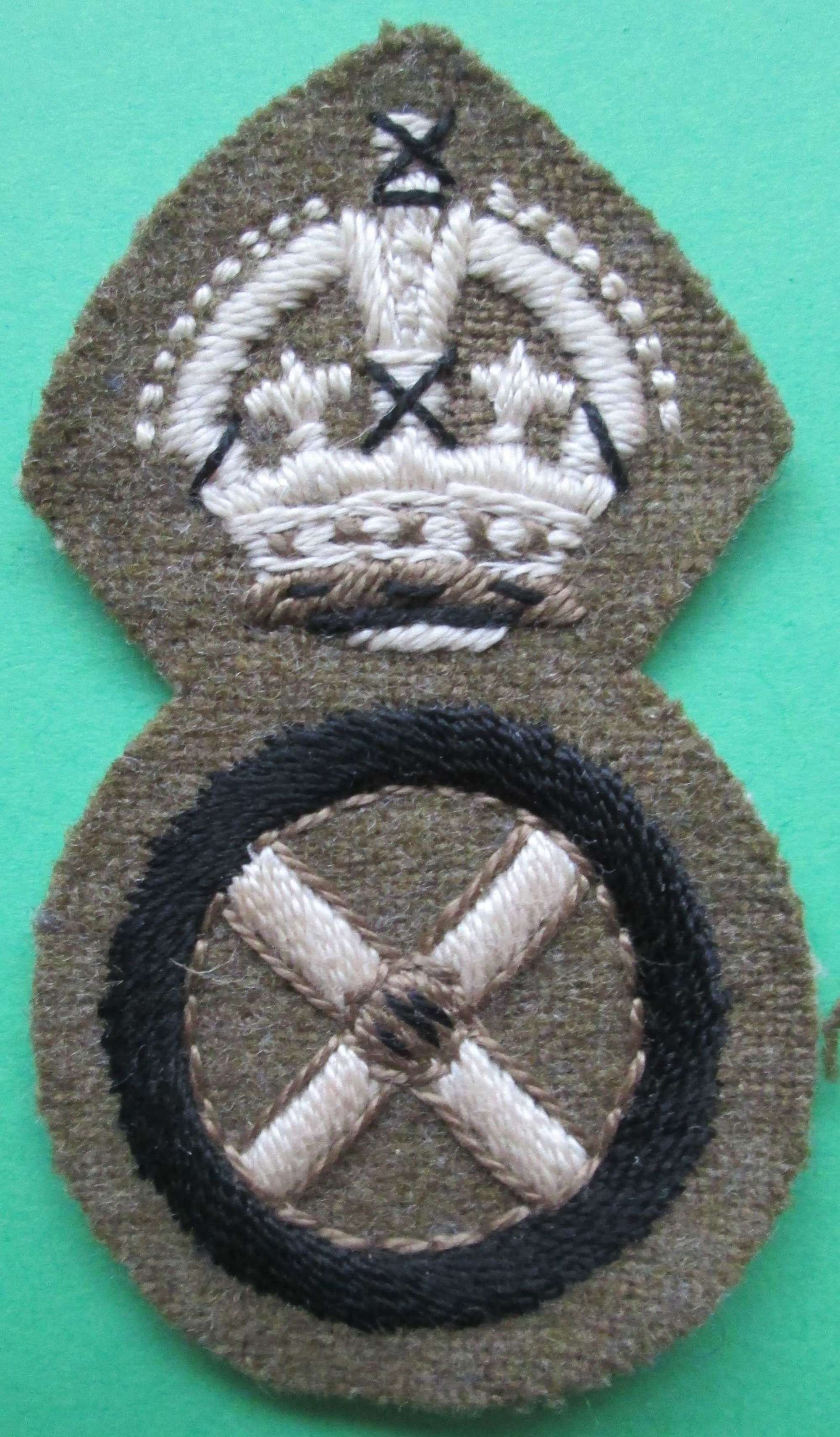 A WWII PERIOD DRIVERS SKILLS BADGE PRE 1952 EXAMPLE