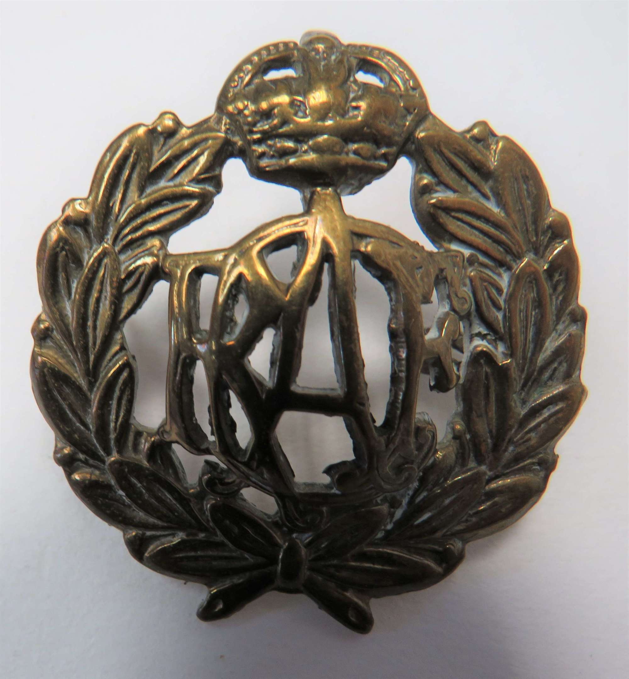 WW2 Royal Canadian Air Force Cap Badge