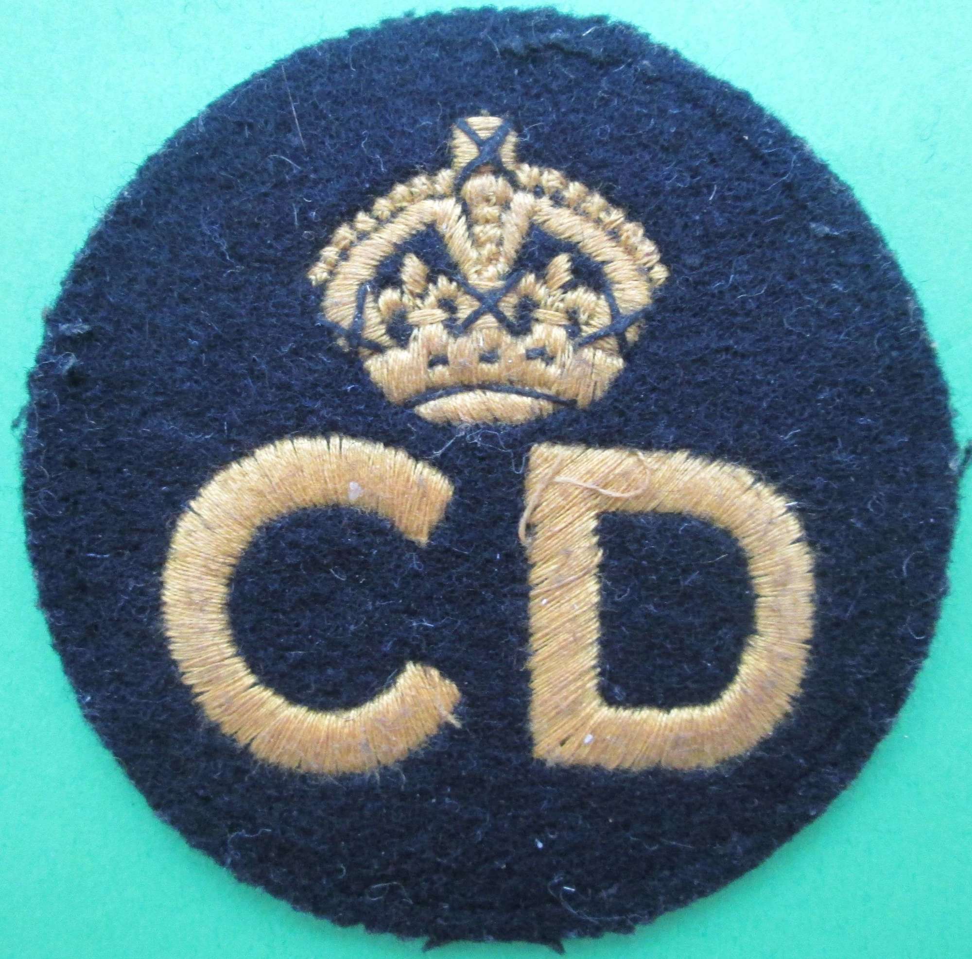 A WWII PERIOD CIVIL DEFENCE BREAST BADGE