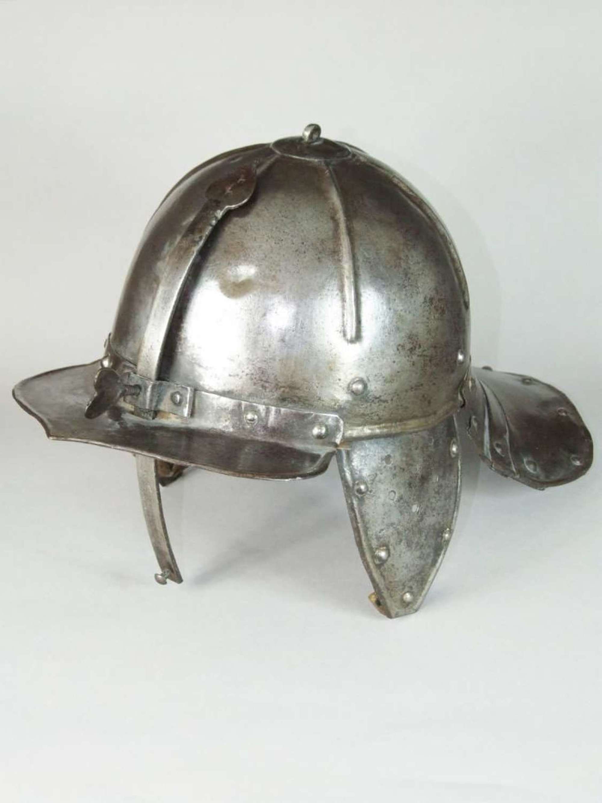 ZischÃ¤gge or Lobster Tail Helmet Dating from about 1650.